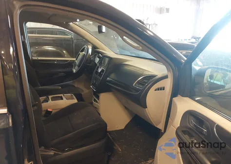 2013 Chrysler Town & Country Touring from USA, damaged, VIN 2C4RC1BG4DR517389